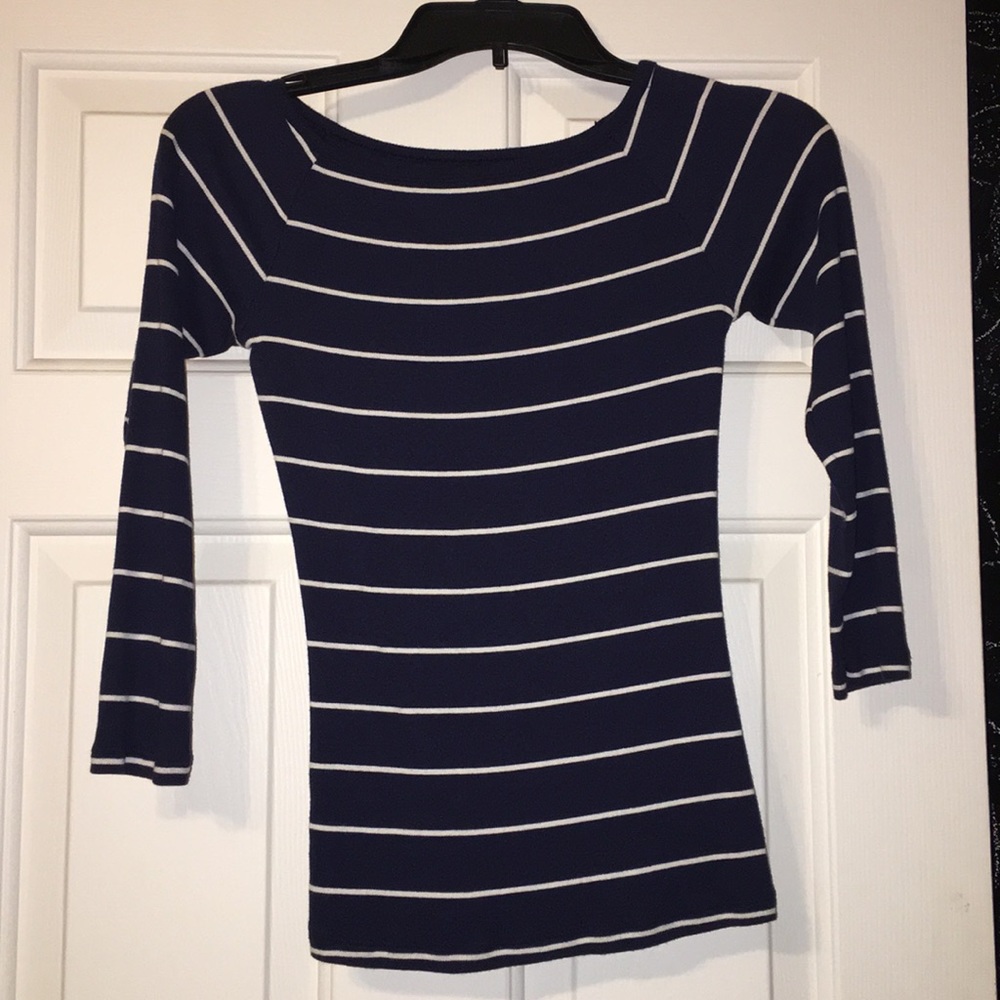 blue stripped shirt💙